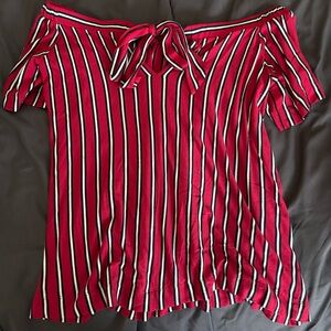 Size XSmall Petite off the shoulder top